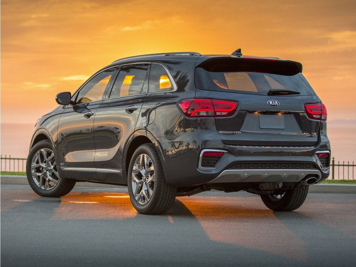 2019 Kia Sorento LX AT's photo