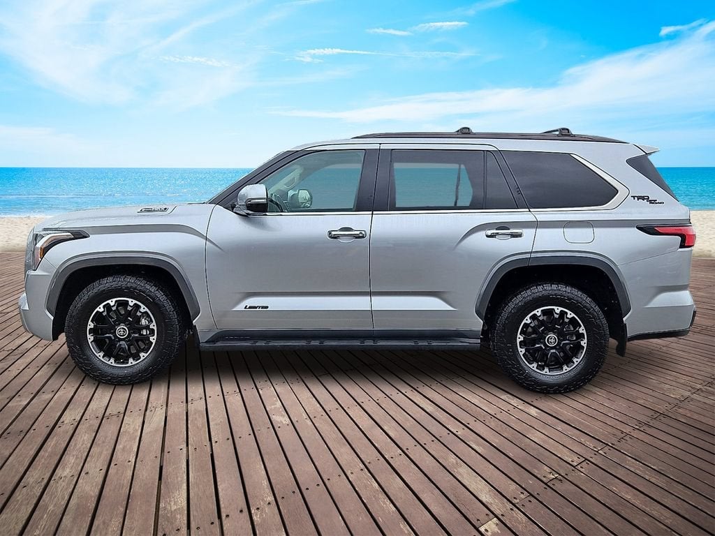 2023 Toyota Sequoia SR5