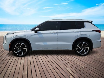 2022 Mitsubishi Outlander SEL