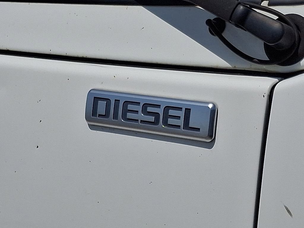 2017 Chevrolet Low Cab Forward 4500 HD NA