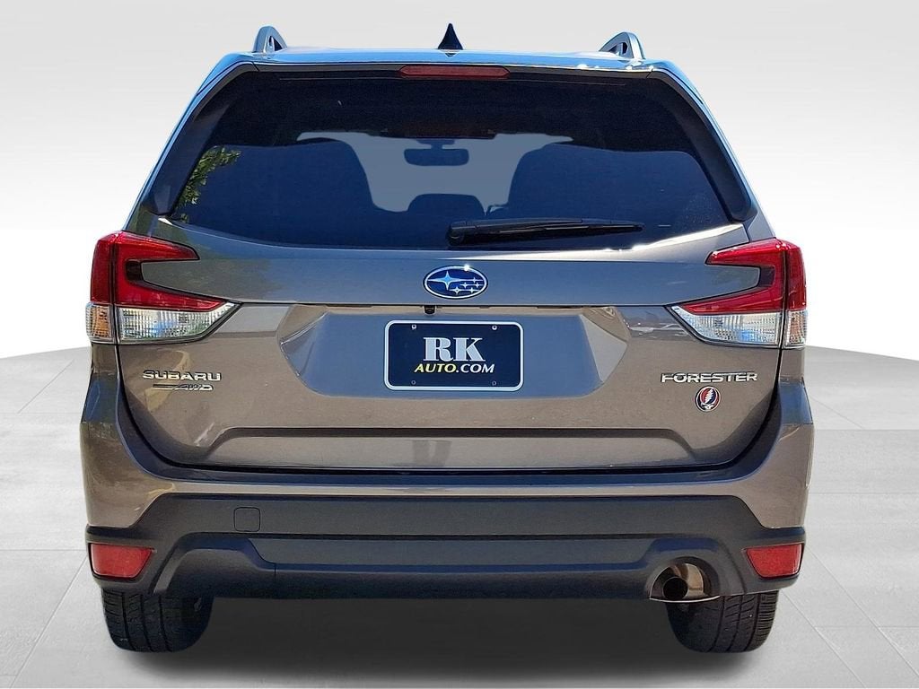 2024 Subaru Forester Premium