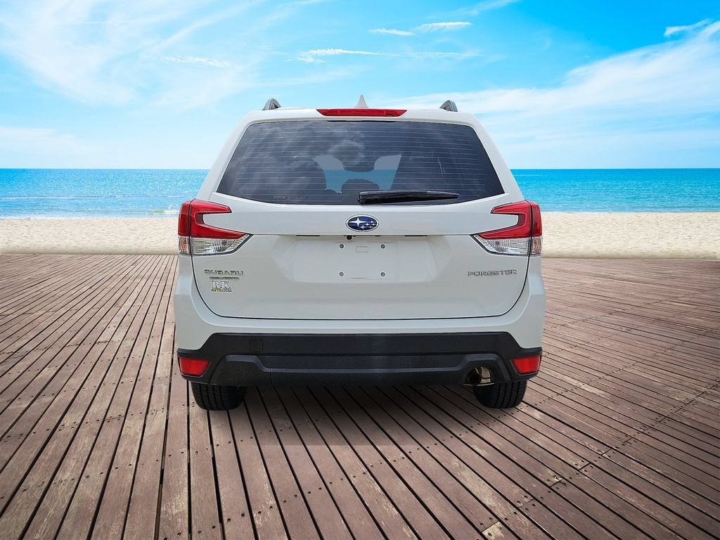 2021 Subaru Forester BASE