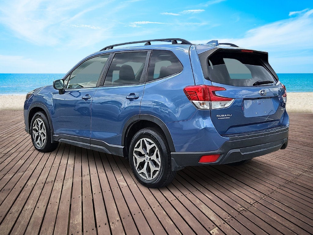 2022 Subaru Forester Premium