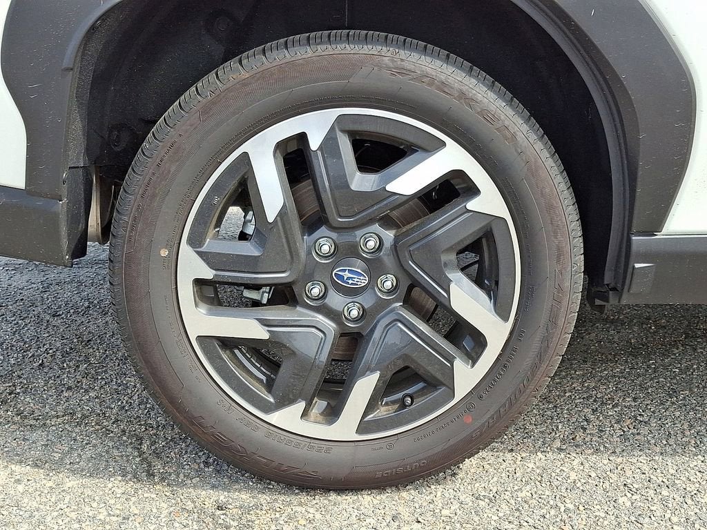 2025 Subaru Forester Limited Hybrid