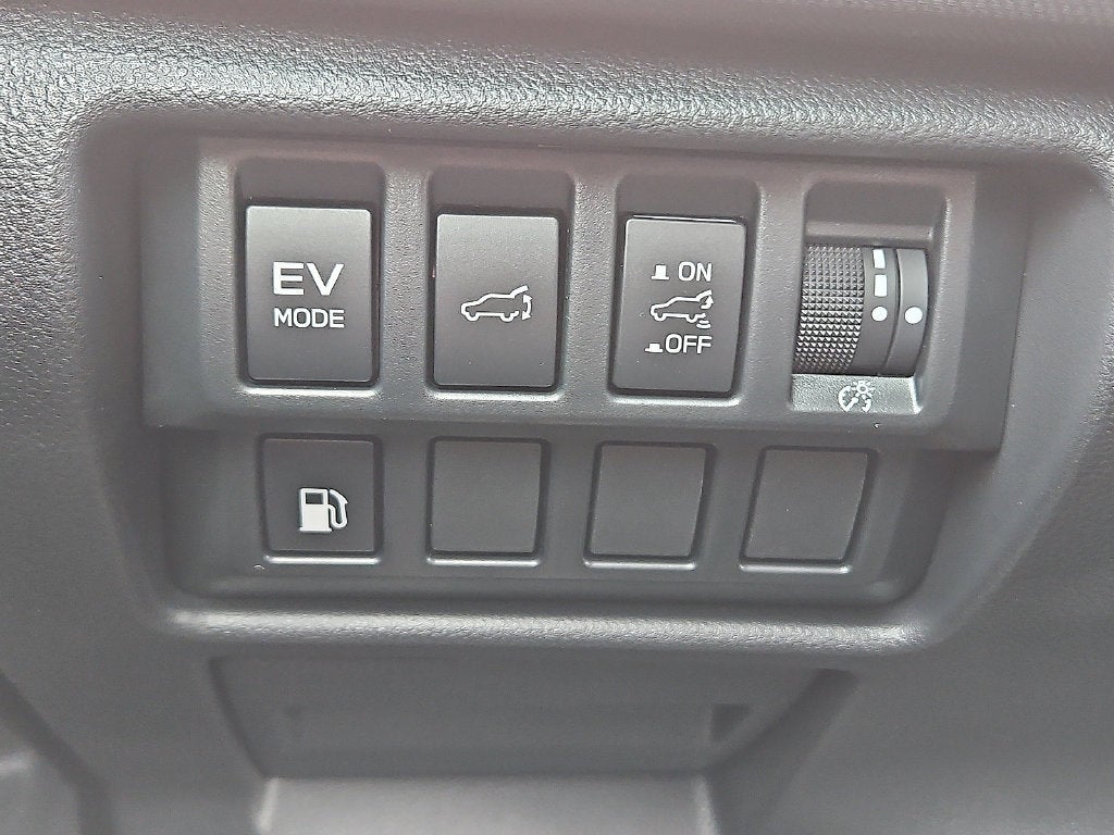 2025 Subaru Forester Limited Hybrid