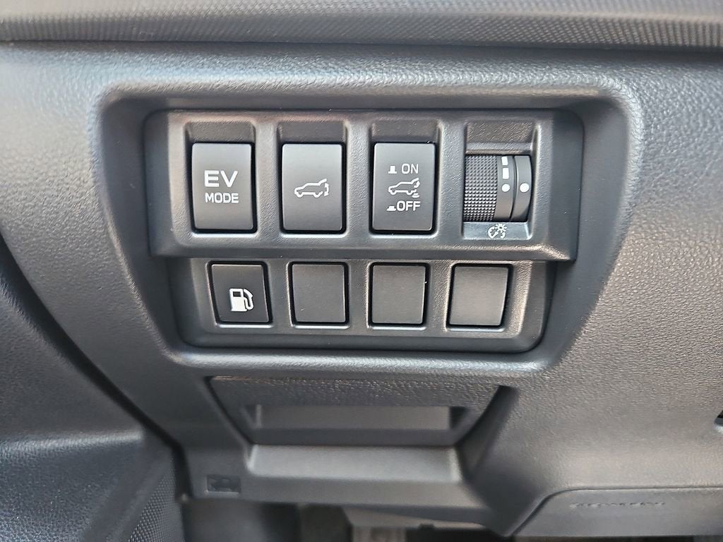 2025 Subaru Forester Limited Hybrid