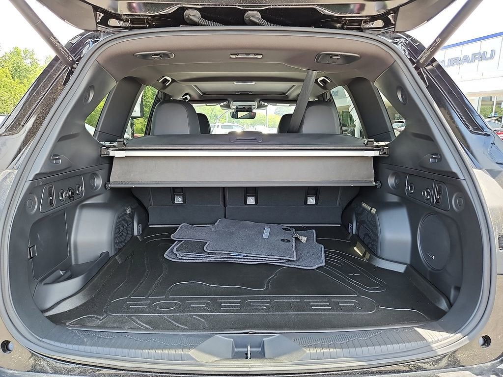 2025 Subaru Forester Limited Hybrid