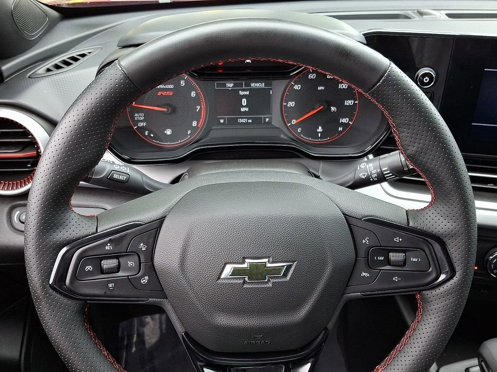2025 Chevrolet Trax RS - Photo 18