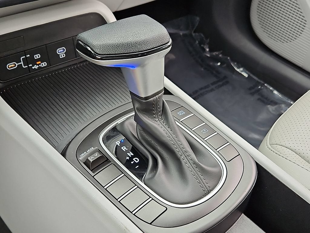 2024 Hyundai Kona SE