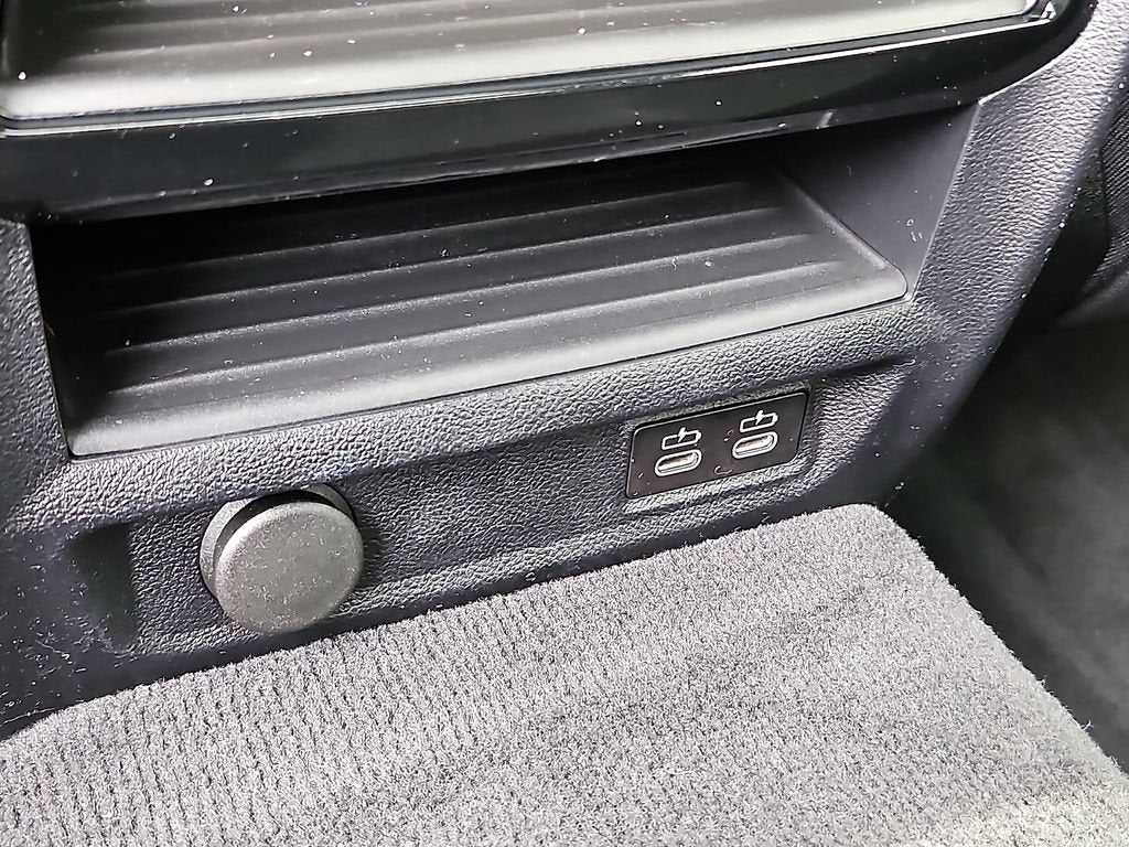 2023 BMW 5 Series 530i