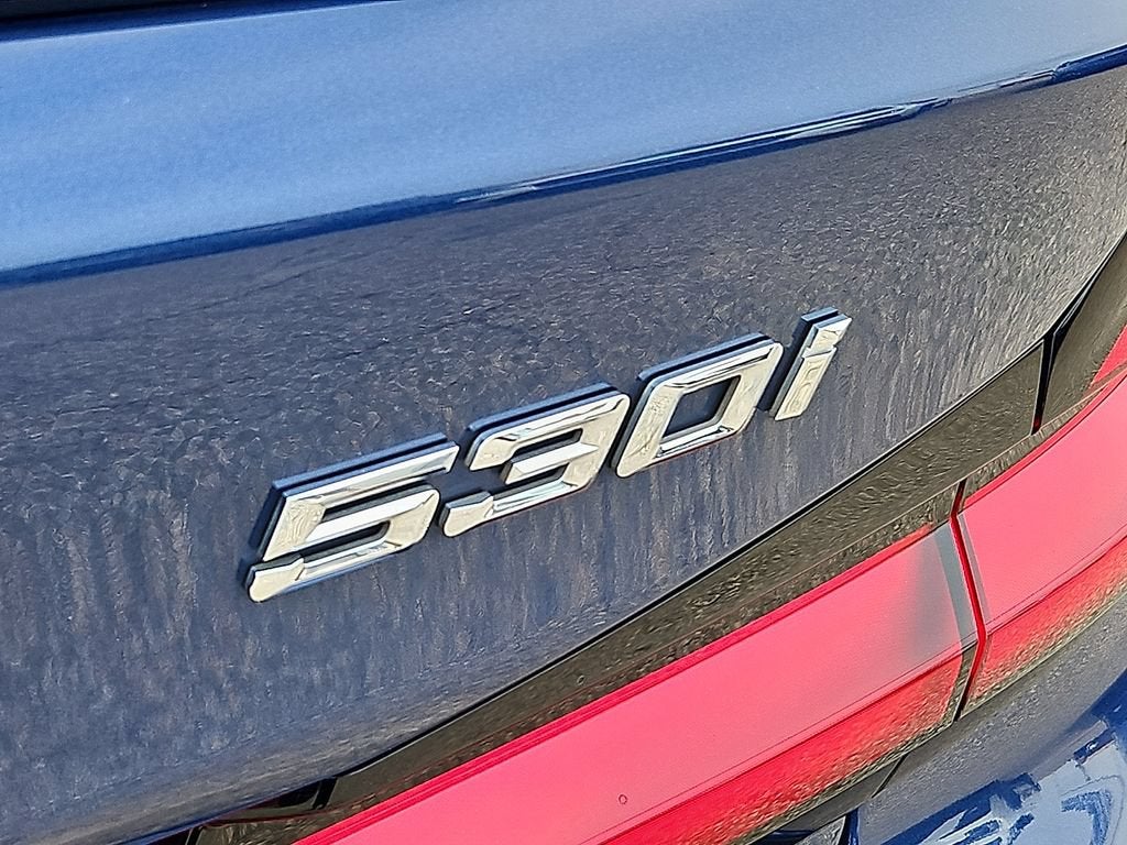 2023 BMW 5 Series 530i