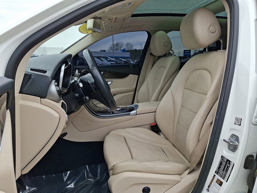 2017 Mercedes-Benz GLC 300 4MATIC®