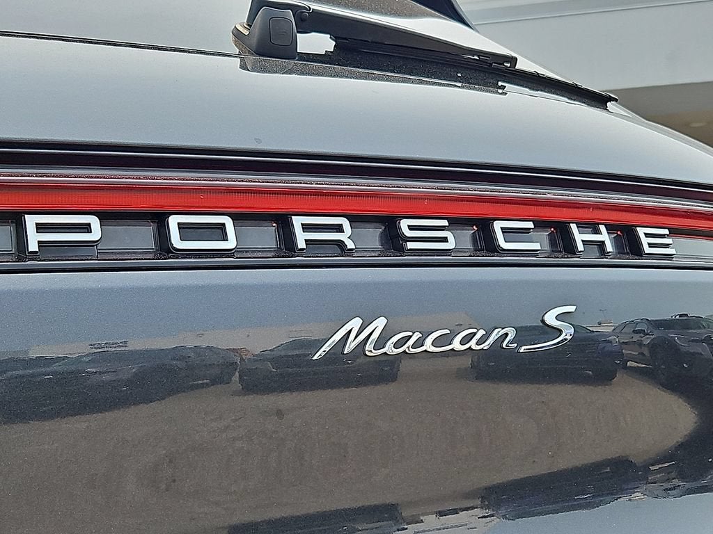 2019 Porsche Macan S