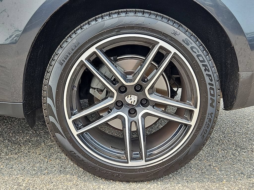 2019 Porsche Macan S