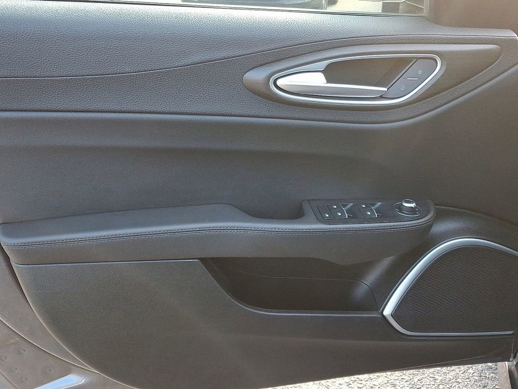 2023 Alfa Romeo Giulia Ti AWD