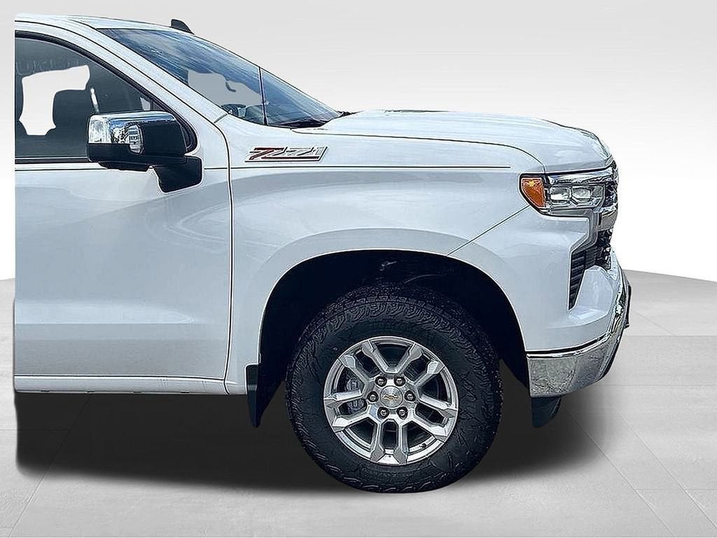 Chevrolet Silverado 1